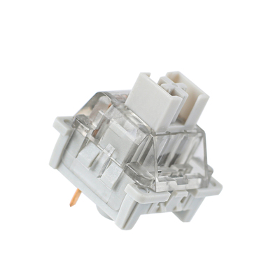 المفاتيح هي MAGIC-REFINER Creamy White Switches المصممة للكيبورد الميكانيكي.